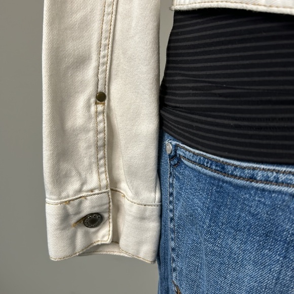 Free People Kiel Wash Off White Denim Jacket Pockets Front Zip Sz S - Picture 9 of 12